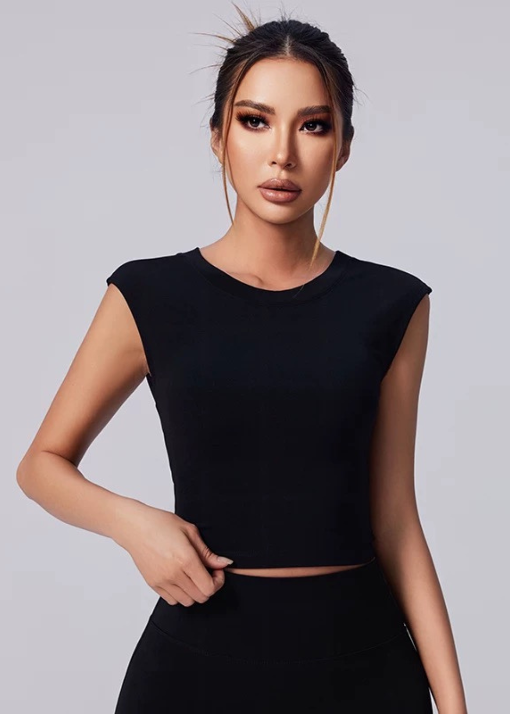 Knot T-Shirt with Built-in Bra | Fitpulse Gear