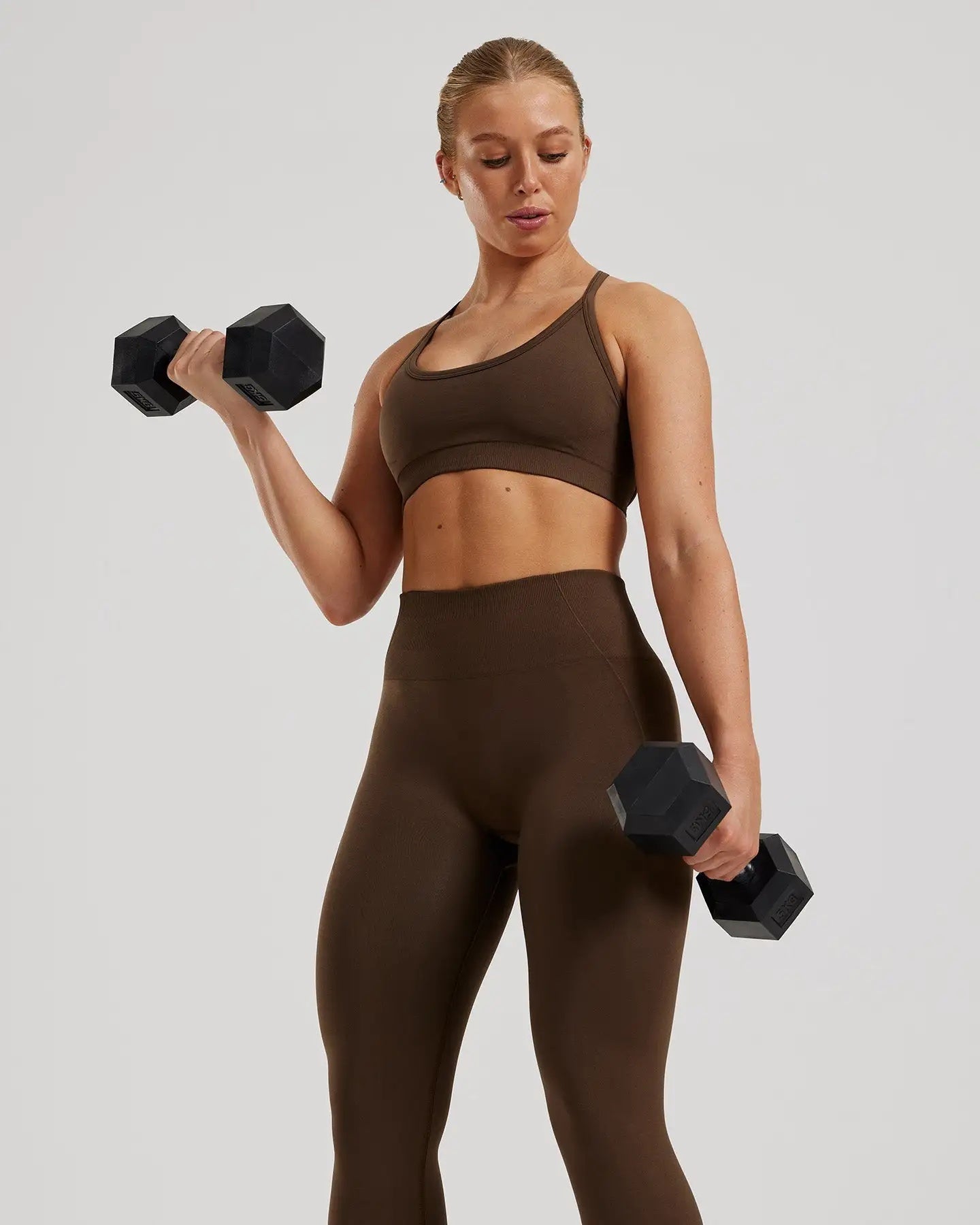 Fitpulse Seamless Backless Bra in Cocoa